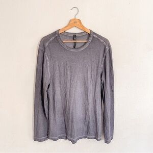 Lululemon | Men’s size small long sleeve t shirt mineral wash